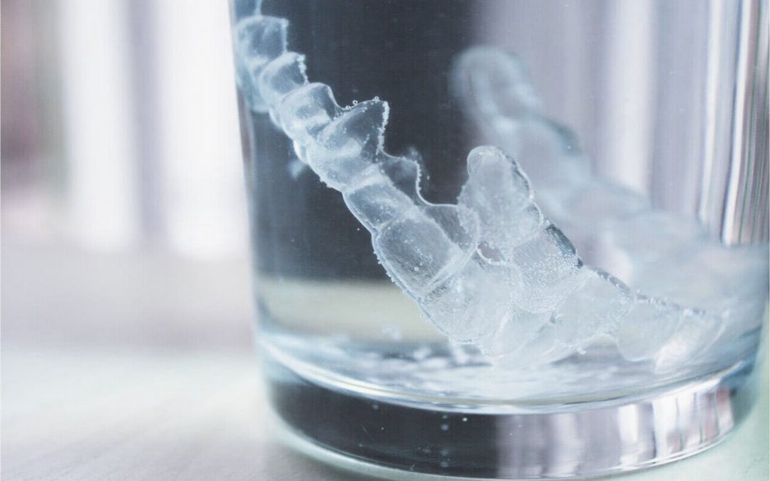 invisalign soaked in baking soda & vinegar invisalign soaked in baking soda & vinegar