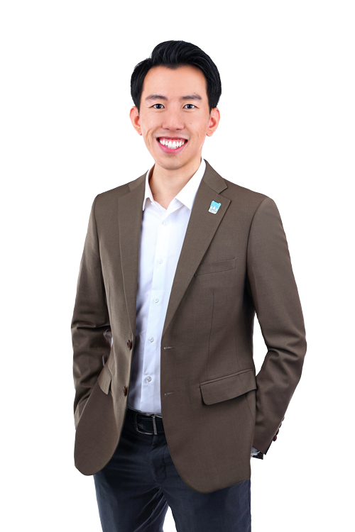 Dr-John-Kiew Dr John Kiew | Dental Surgeon @ NoFrills Dental Singapore